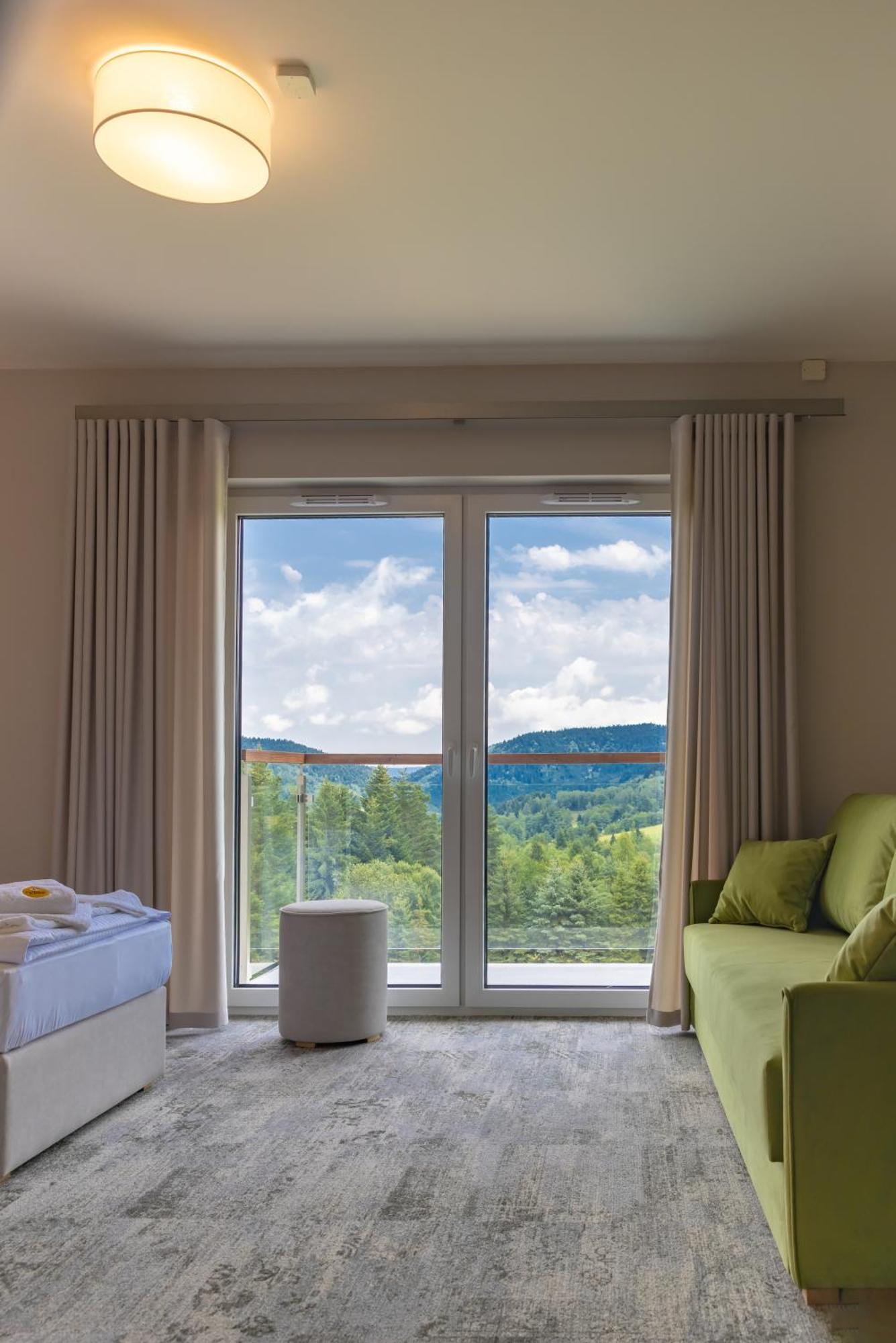 Miodowa Klinika Hotell Kamianna Exteriör bild
