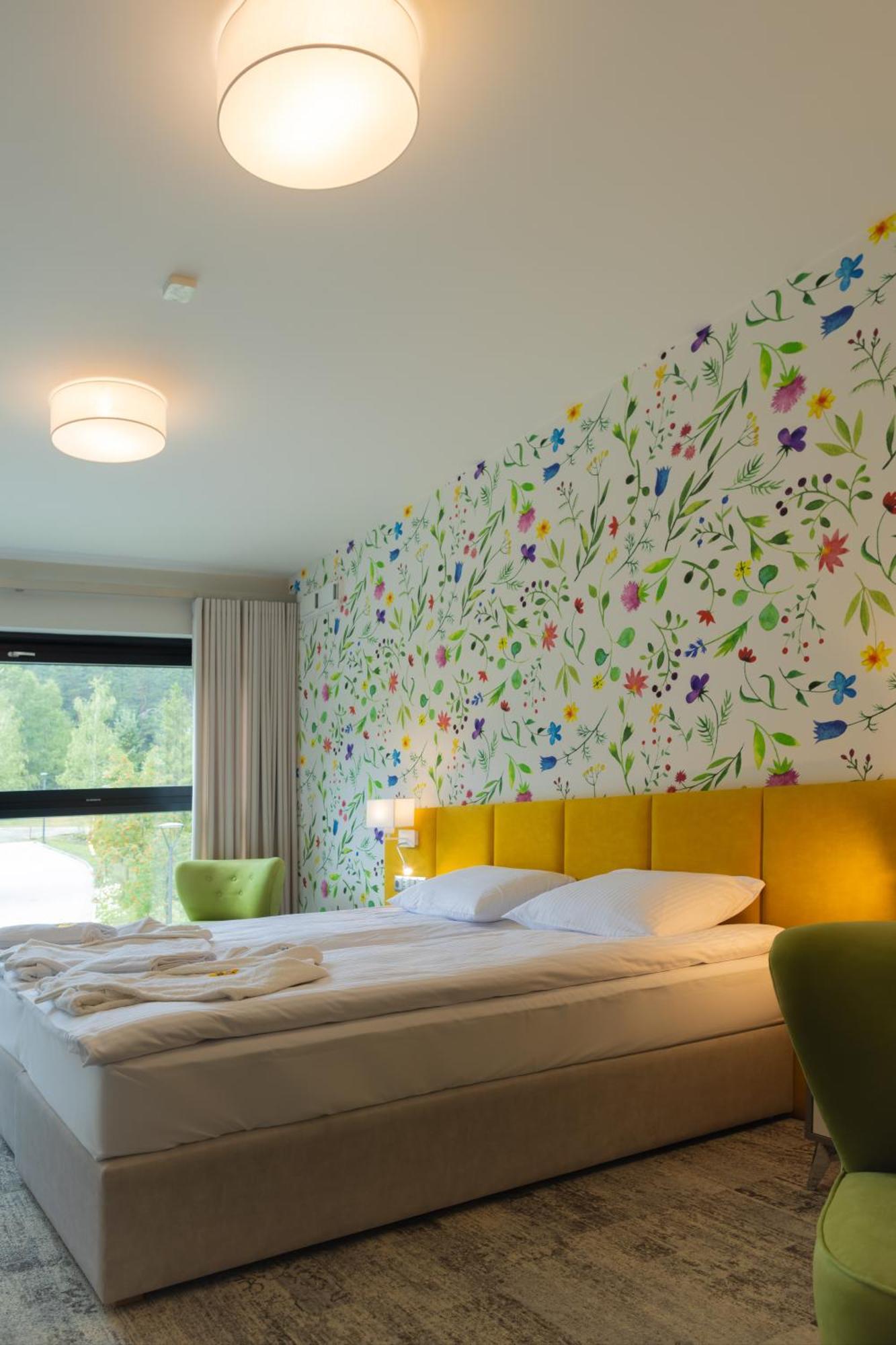 Miodowa Klinika Hotell Kamianna Exteriör bild
